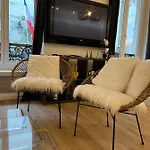 Notre Dame - Stylish Apartment